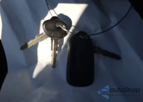 2002 Mazda Mx-5 Miata Cloth/Ls/Se z USA, uszkodzony, nr VIN JM1NB353820232806